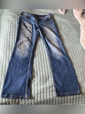 Wrangler Women's Medium Blue Bootcut Jeans *read*
